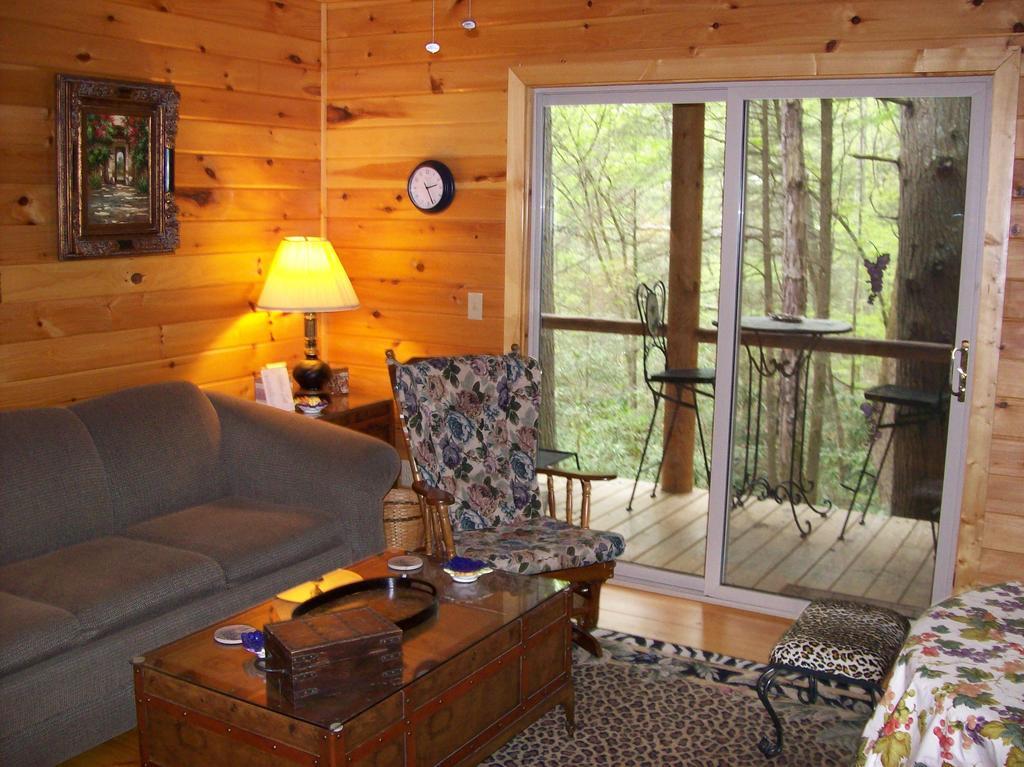 Garden Of Eden Cabins Cosby Eksteriør bilde